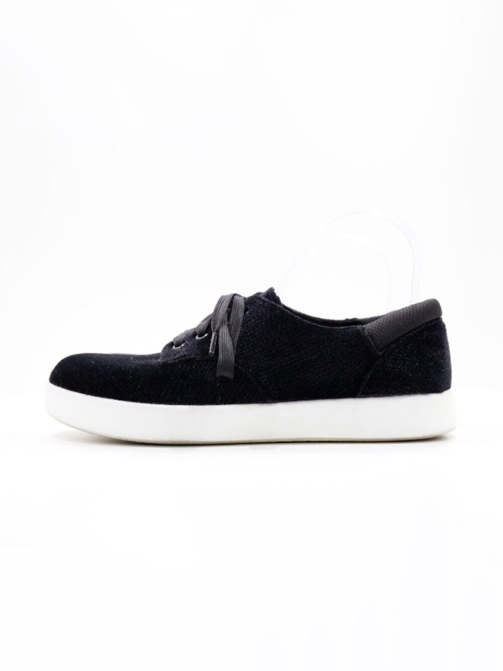 Alegria Poly Black Velvet Lightweight Low Top Comfort Sneakers - 7/EU 37